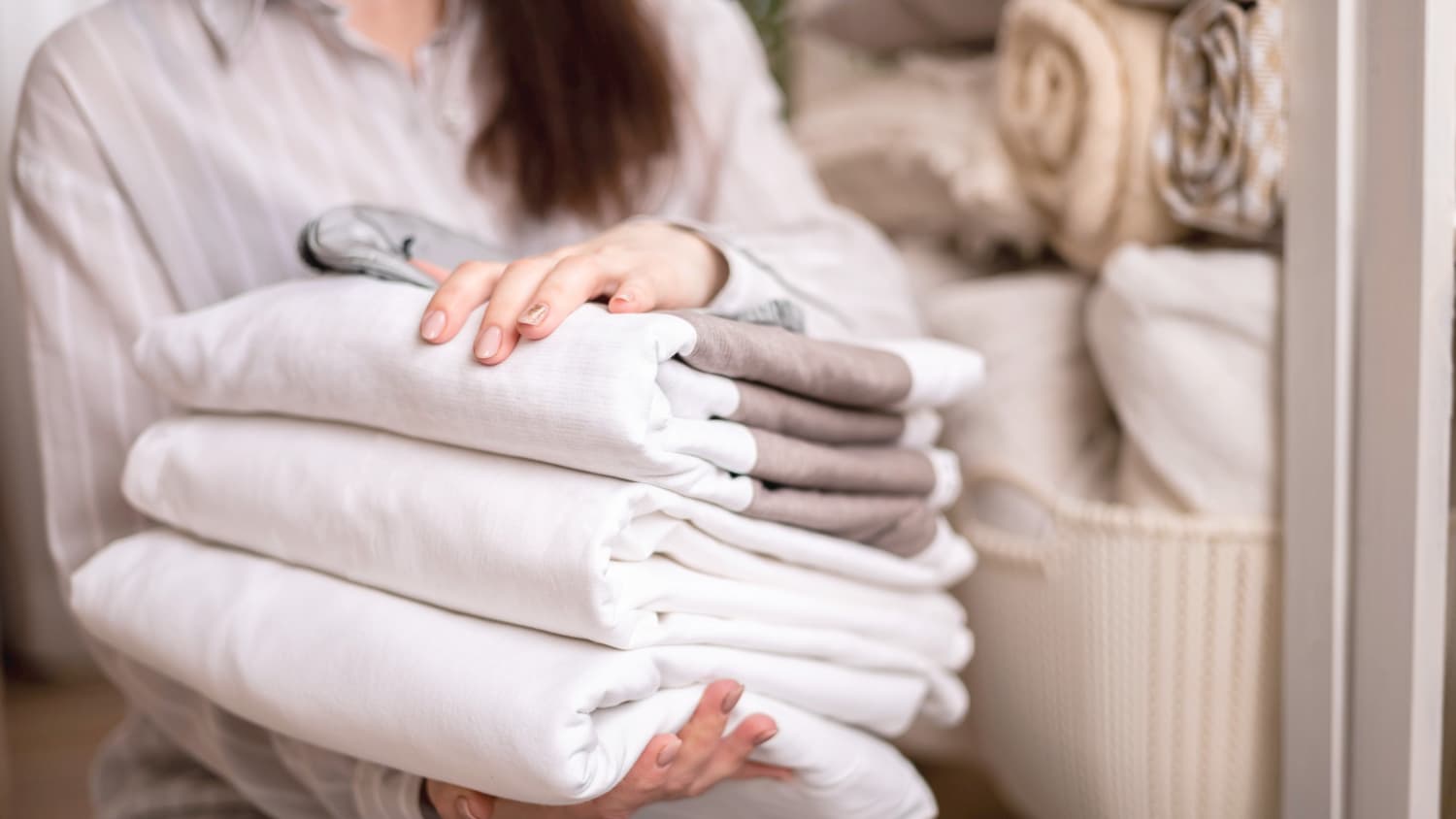 How to Organize Bedding in a Small Linen Closet Apartment Therapy